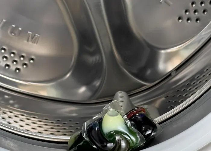 Apartment Cloudscape Near National Arena & Mega Mall *