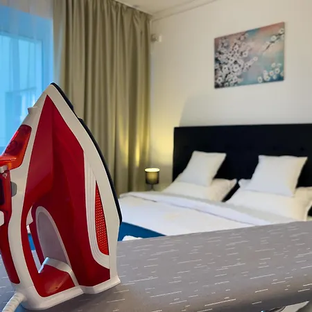 公寓 Cloudscape Near National Arena & Mega Mall 布加勒斯特